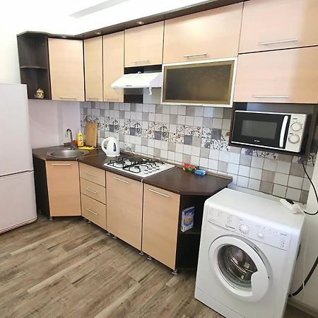 Flatrent Apartment Bisjkek Buitenkant foto