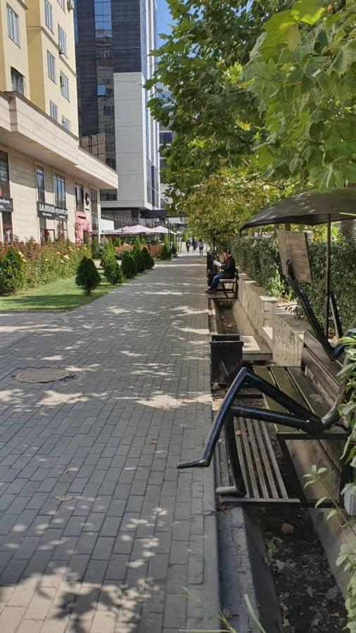 Flatrent Apartment Bisjkek Buitenkant foto